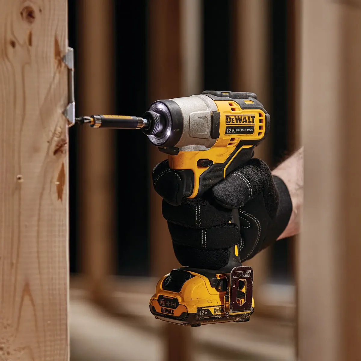 Kit Taladro Percutor + Atornillador 12v Dewalt Dck225f2-b2 - Imagen 8
